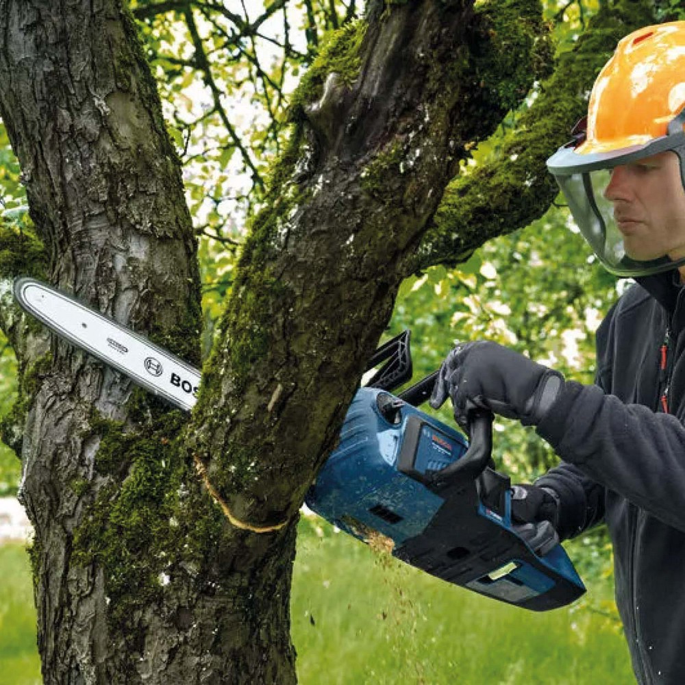 Akku Kettensäge GKE 18V-40 – Vorschau 3